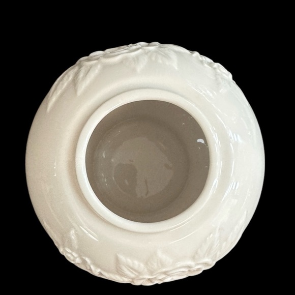 Lenox Ivory Porcelain Lidded Rose Blossom 24k Gold Ginger Jar - Picture 4 of 6